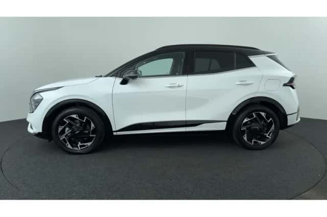 Kia Sportage (2023) thumbnail 2