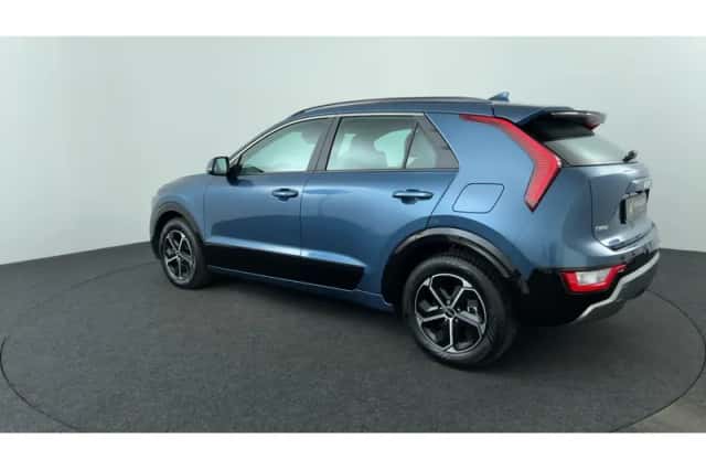 Kia Niro (2024) thumbnail 3