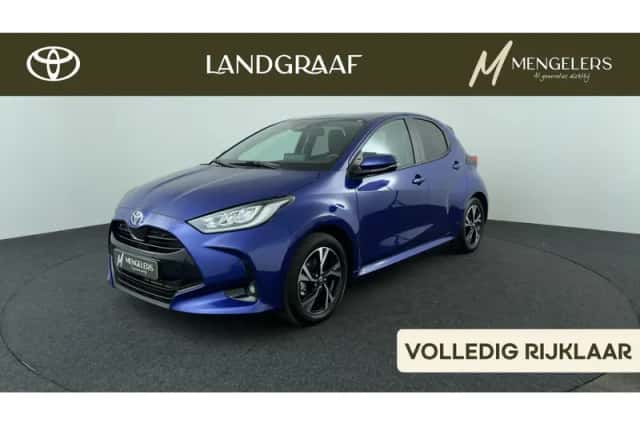 Toyota Yaris (2025) thumbnail 1