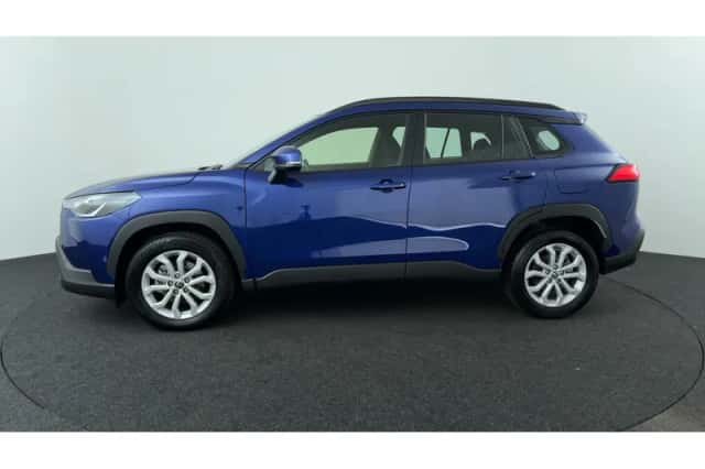Toyota Corolla Cross (2024) thumbnail 2