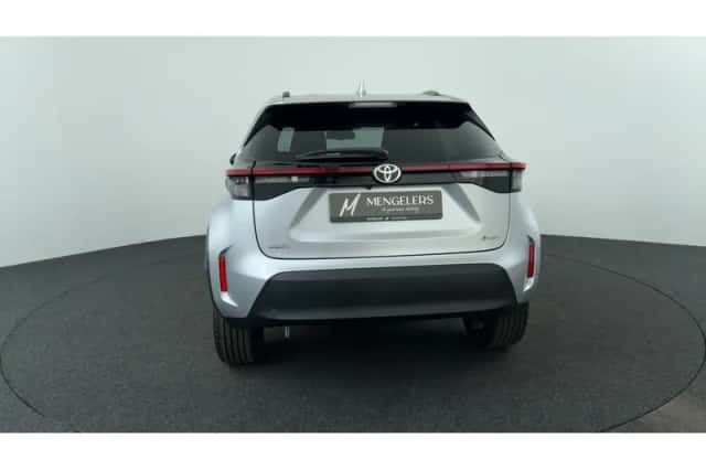 Toyota Yaris Cross (2025) thumbnail 4