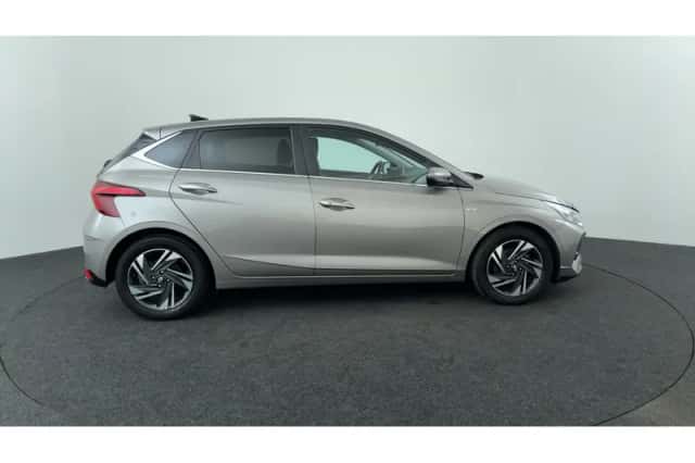 Hyundai i20 (2022) thumbnail 6