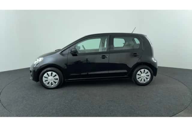 Volkswagen Up! (2019) thumbnail 2