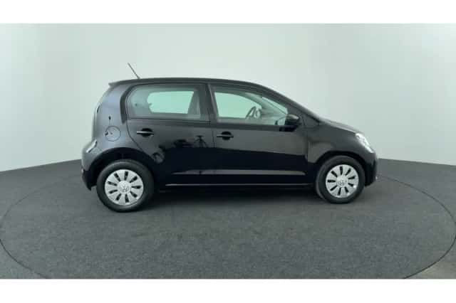 Volkswagen Up! (2019) thumbnail 6