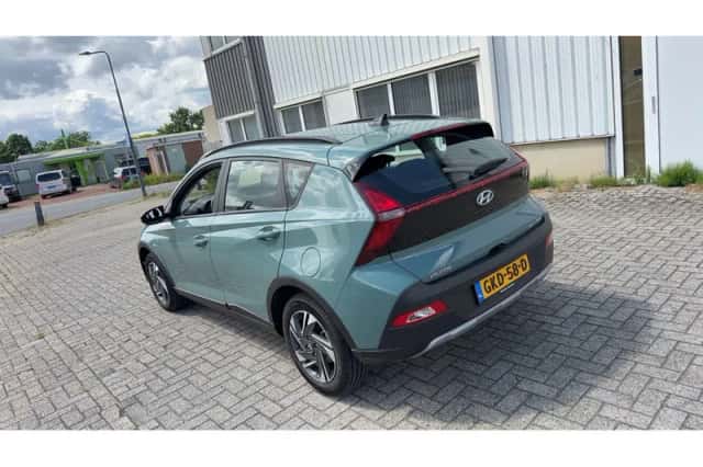 Hyundai Bayon (2024) thumbnail 2