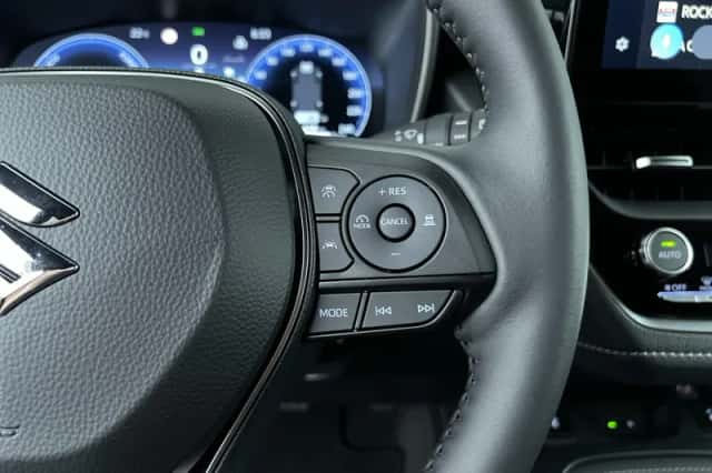 Suzuki Swace (2025) thumbnail 16