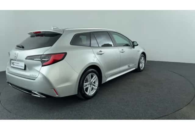 Suzuki Swace (2025) thumbnail 5