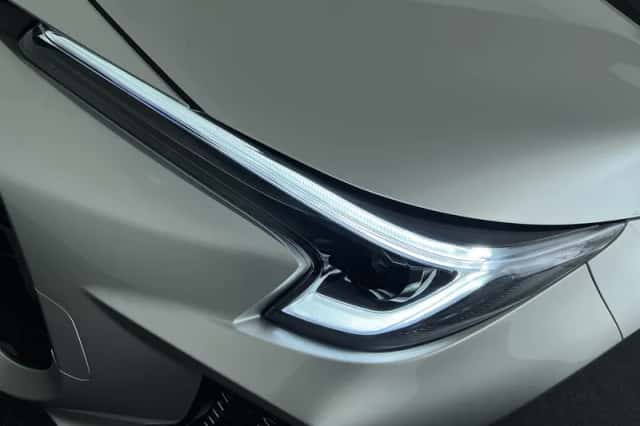 Suzuki Swace (2025) thumbnail 9