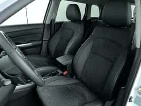 Suzuki Vitara (2025) thumbnail 11
