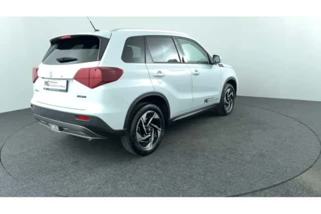 Suzuki Vitara (2025) thumbnail 5