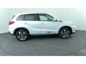 Suzuki Vitara (2025) thumbnail 6