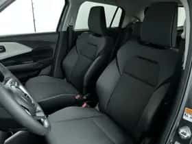 Suzuki Swift (2025) thumbnail 11