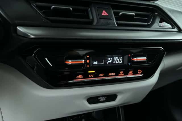 Suzuki Swift (2025) thumbnail 21