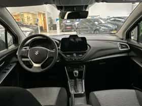 Suzuki S-Cross (2025) thumbnail 7
