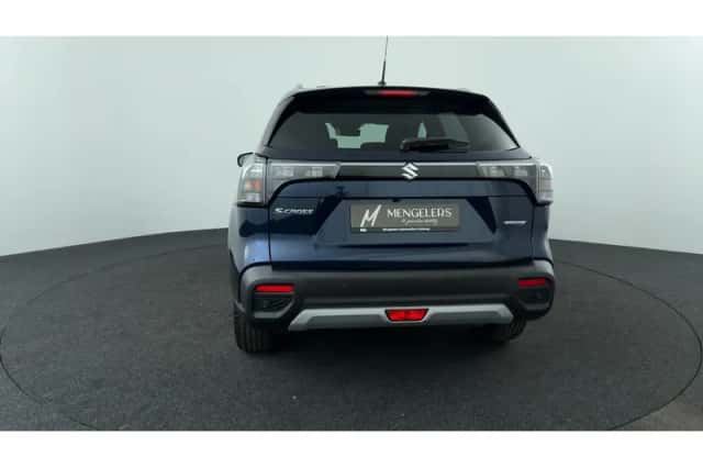 Suzuki S-Cross (2026) thumbnail 4