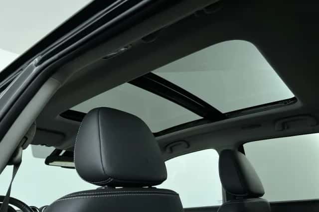 Suzuki Vitara (2022) thumbnail 14