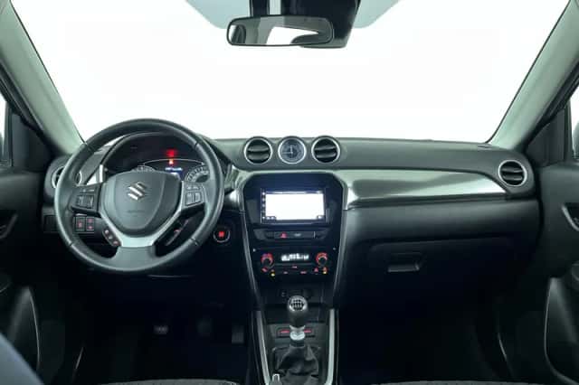 Suzuki Vitara (2022) thumbnail 26