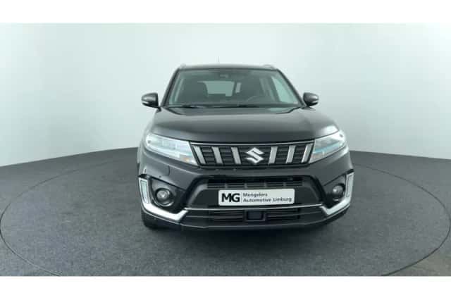 Suzuki Vitara (2022) thumbnail 8