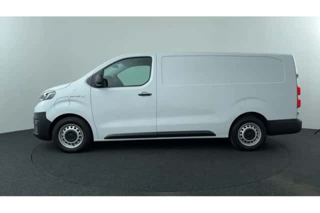 Toyota Proace (2023) thumbnail 2