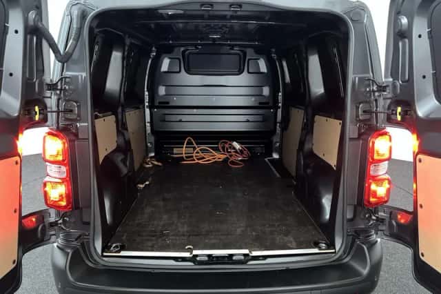 Toyota Proace (2024) thumbnail 25