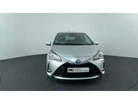 Toyota Yaris (2018) thumbnail 8