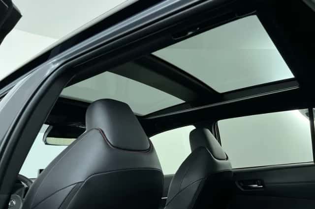 Toyota Corolla (2025) thumbnail 14