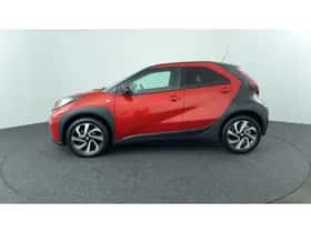 Toyota Aygo X (2024) thumbnail 2
