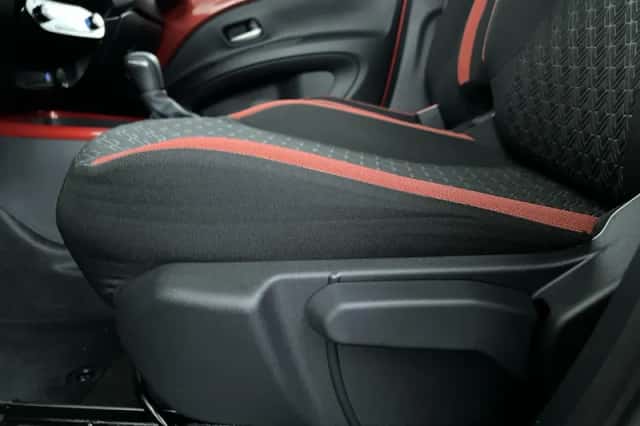 Toyota Aygo X (2024) thumbnail 13