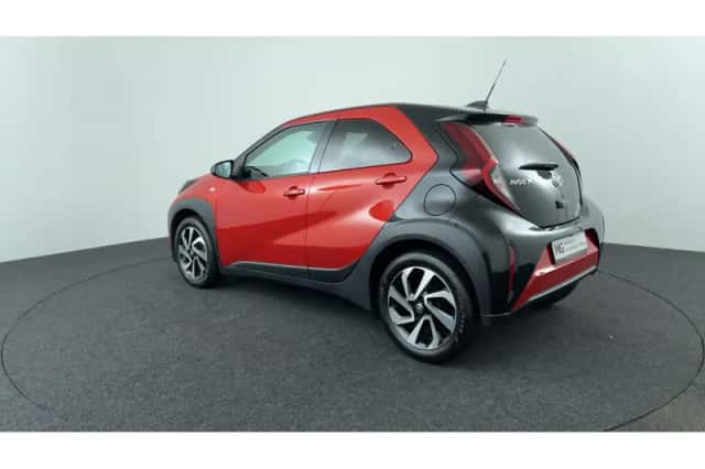 Toyota Aygo X (2024) thumbnail 3