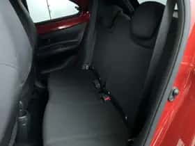 Toyota Aygo X (2024) thumbnail 24