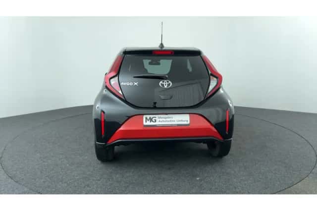 Toyota Aygo X (2024) thumbnail 4