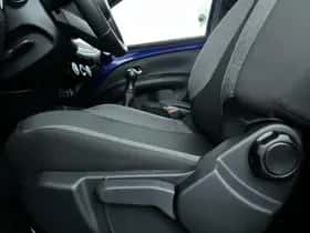 Toyota Aygo X (2025) thumbnail 13
