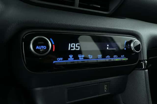 Toyota Yaris (2023) thumbnail 20