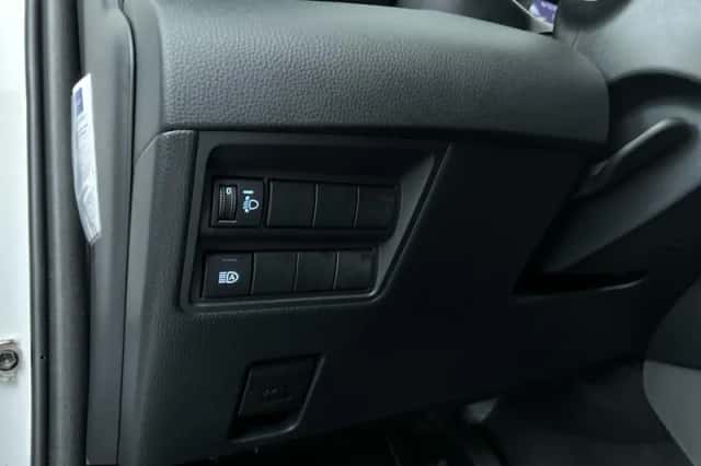 Toyota Yaris (2023) thumbnail 26