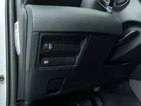 Toyota Yaris (2023) thumbnail 26