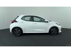 Toyota Yaris (2023) thumbnail 6