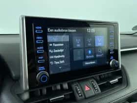 Toyota RAV4 (2020) thumbnail 18