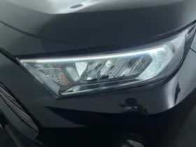 Toyota RAV4 (2020) thumbnail 9