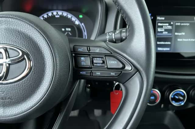 Toyota Aygo X (2022) thumbnail 16