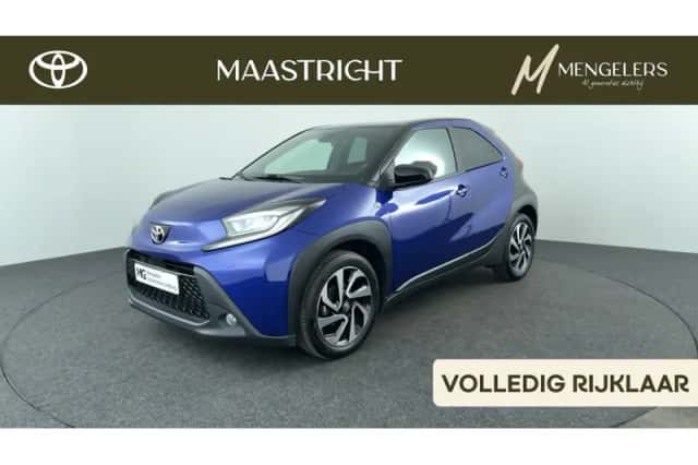 Toyota Aygo X (2024) thumbnail 1