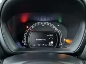 Toyota Aygo X (2024) thumbnail 17