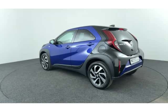 Toyota Aygo X (2024) thumbnail 3