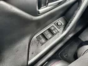 Toyota RAV4 (2025) thumbnail 16