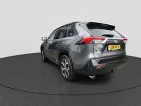 Toyota RAV4 (2025) thumbnail 6