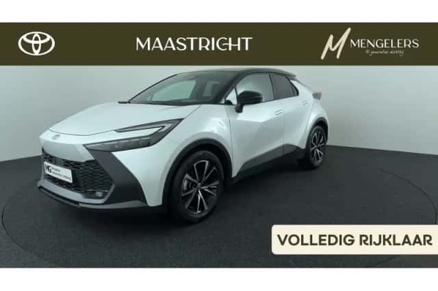 Toyota C-HR (2025) thumbnail 1