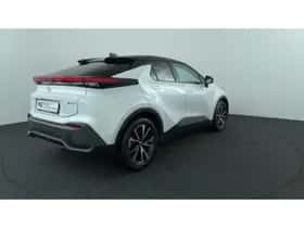 Toyota C-HR (2025) thumbnail 5