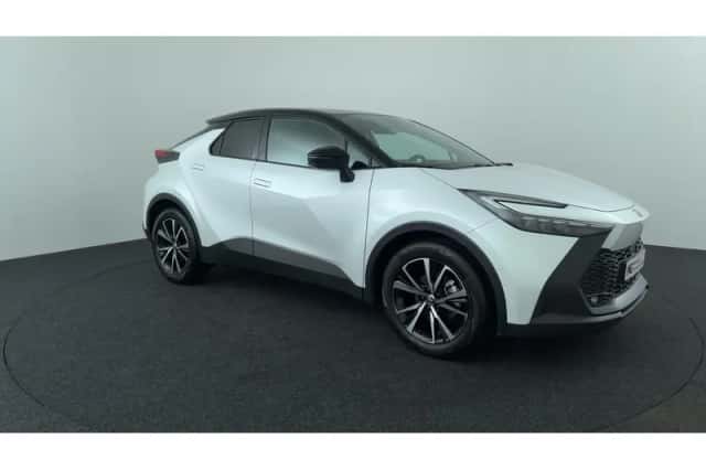 Toyota C-HR (2025) thumbnail 7