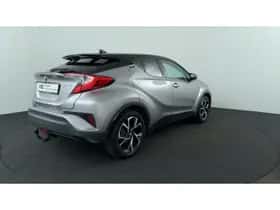 Toyota C-HR (2017) thumbnail 5