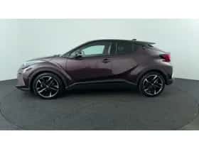 Toyota C-HR (2023) thumbnail 2