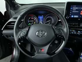 Toyota C-HR (2023) thumbnail 14